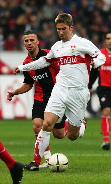 但在逆境中 但在逆境中