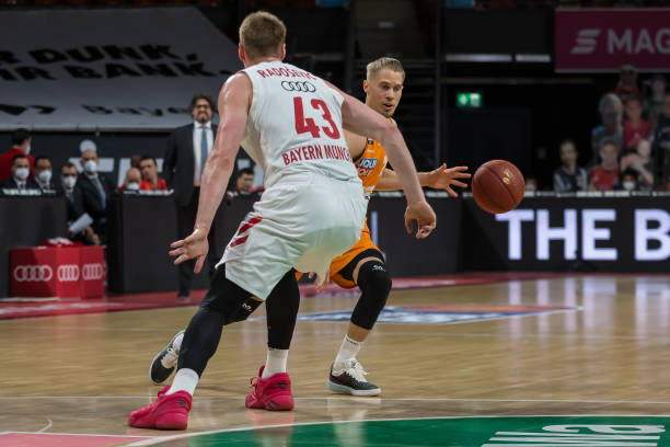 并被对手抓 并被对手抓