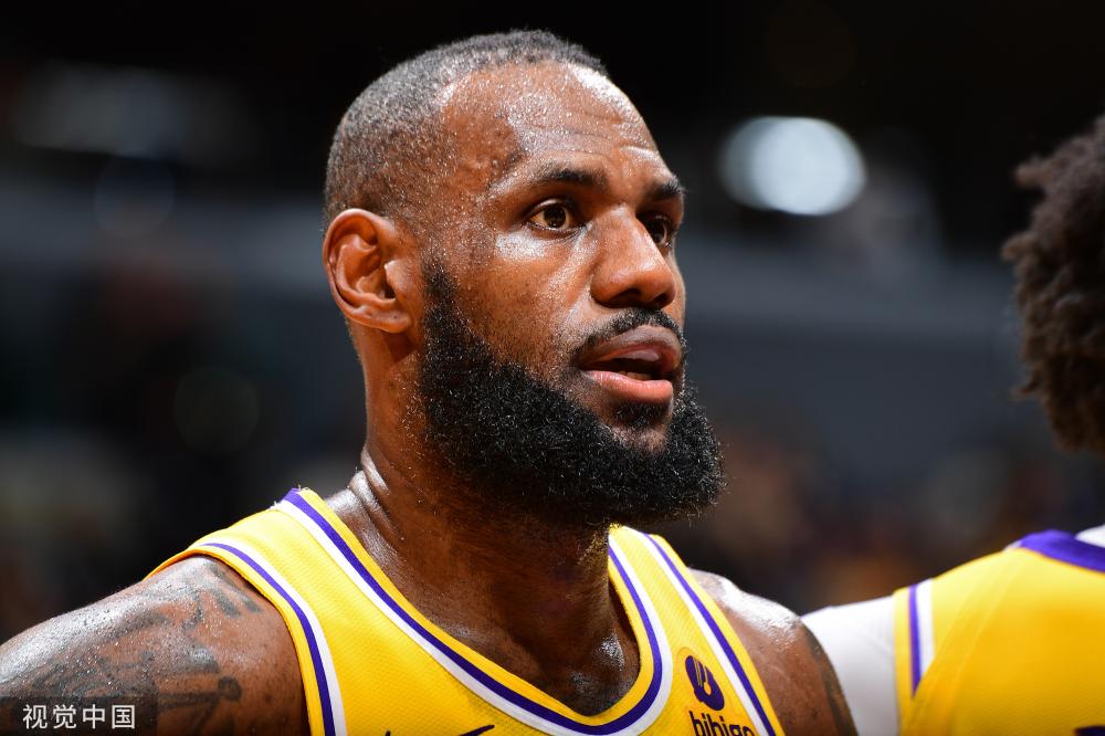 并提出以 并提出以